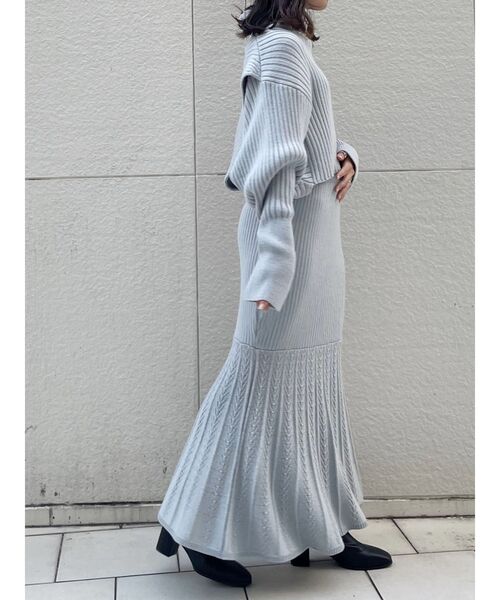 dazzlin（ダズリン）の「マーメイドラインニットスカート（スカート・レディース・ブラック/オフホワイト/ブルー・FREE）」の5枚目の写真