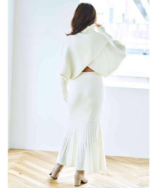 dazzlin（ダズリン）の「マーメイドラインニットスカート（スカート・レディース・ブラック/オフホワイト/ブルー・FREE）」の14枚目の写真