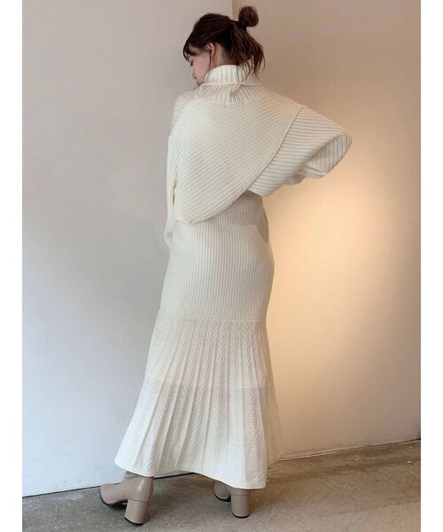 dazzlin（ダズリン）の「マーメイドラインニットスカート（スカート・レディース・ブラック/オフホワイト/ブルー・FREE）」の6枚目の写真