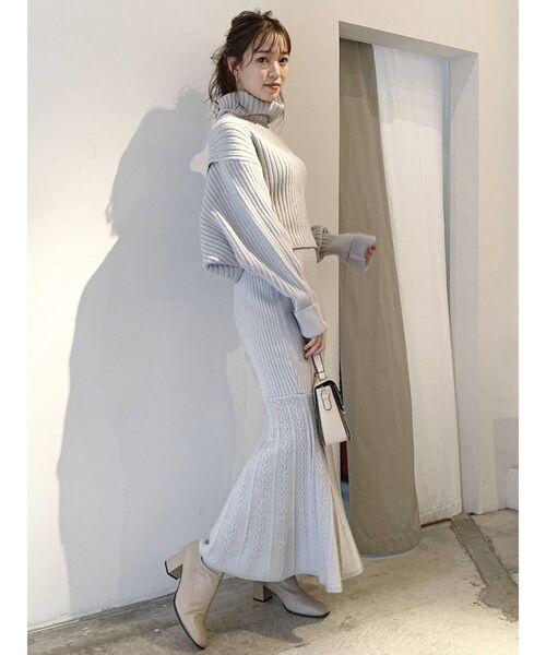 dazzlin（ダズリン）の「マーメイドラインニットスカート（スカート・レディース・ブラック/オフホワイト/ブルー・FREE）」の17枚目の写真