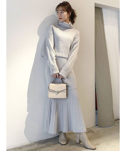 dazzlin（ダズリン）の「マーメイドラインニットスカート（スカート・レディース・ブラック/オフホワイト/ブルー・FREE）」の19枚目の写真