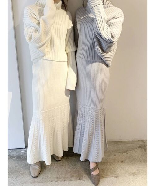 dazzlin（ダズリン）の「マーメイドラインニットスカート（スカート・レディース・ブラック/オフホワイト/ブルー・FREE）」の22枚目の写真