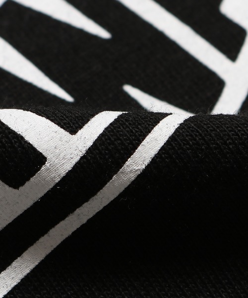 VANS(バンズ)の「【ROOPTOKYO限定】VANS/ヴァンズ Check OTW L/S T-Shirts Kids オーバーサイズロンT (親子コーデ対応)(Tシャツ/カットソー・キッズ・ホワイト×レッド/ホワイト×ブラック/ブラック×ホワイト・150/110/130)」の8枚目の写真