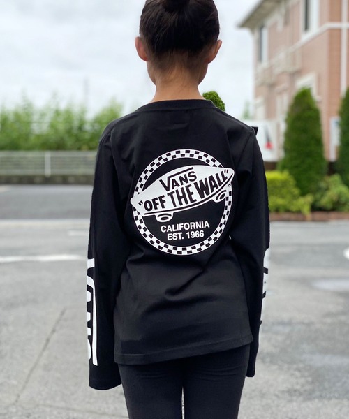 VANS(バンズ)の「【ROOPTOKYO限定】VANS/ヴァンズ Check OTW L/S T-Shirts Kids オーバーサイズロンT (親子コーデ対応)(Tシャツ/カットソー・キッズ・ホワイト×レッド/ホワイト×ブラック/ブラック×ホワイト・150/110/130)」の16枚目の写真