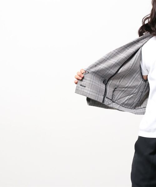 one after another NICE CLAUP（ワンアフターアナザーナイスクラップ）の「セットアップで着れる！ショートテーラードジャケット（テーラードジャケット・レディース・ブラック系その他/ブラック系その他2/ベージュ系その他/ベージュ・FREE）」の6枚目の写真