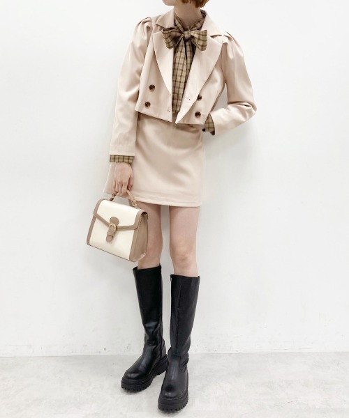 one after another NICE CLAUP（ワンアフターアナザーナイスクラップ）の「セットアップで着れる！ショートテーラードジャケット（テーラードジャケット・レディース・ブラック系その他/ブラック系その他2/ベージュ系その他/ベージュ・FREE）」の12枚目の写真