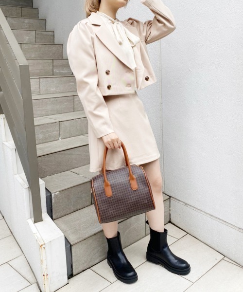 one after another NICE CLAUP（ワンアフターアナザーナイスクラップ）の「セットアップで着れる！ショートテーラードジャケット（テーラードジャケット・レディース・ブラック系その他/ブラック系その他2/ベージュ系その他/ベージュ・FREE）」の15枚目の写真