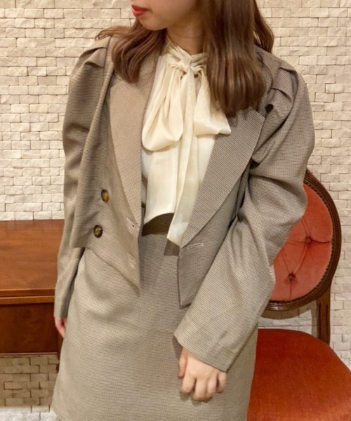 one after another NICE CLAUP（ワンアフターアナザーナイスクラップ）の「セットアップで着れる！ショートテーラードジャケット（テーラードジャケット・レディース・ブラック系その他/ブラック系その他2/ベージュ系その他/ベージュ・FREE）」の18枚目の写真