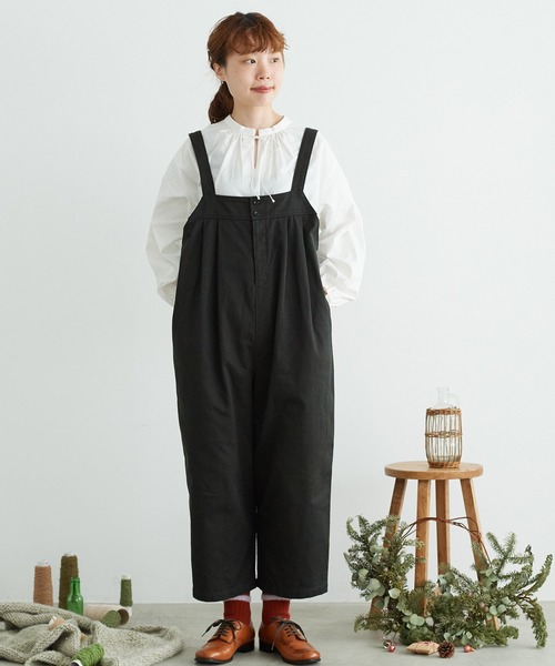 chambre de charme(シャンブルドゥシャーム)の「cdc 20/2vintage こびとパンツ(サロペット/オーバーオール・レディース・チャコールグレー/ベージュ/ブラック・FREE)」の14枚目の写真
