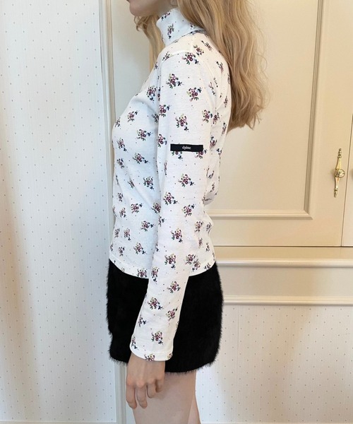 épine label rib cotton high neck flower epine（エピヌ）の「epine label rib cotton high neck flower（T