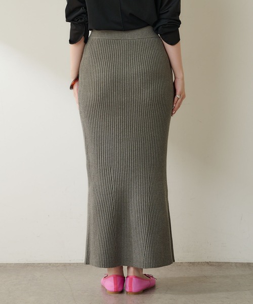 SHENERY(シーナリー)の「リブニットロングスカート(スカート・レディース・ライトグレー/ブラック/グレー・FREE)」の16枚目の写真