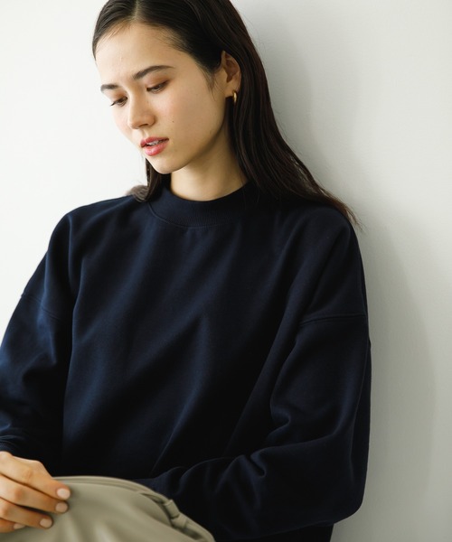 koe（コエ）の「■アンチピリング加工ＴＣ裏起毛クルーネック*（スウェット・レディース・イエロー/ピンク/D/A/カーキ/ブルー/ライトベージュ/ライトグレー/B/ブラック/C/ホワイト/マジェンタ/グリーン/H/E/F/G/オレンジ/レッド/パープル/ネイビー・L/S/M/XL）」の8枚目の写真