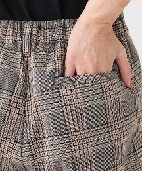 SHOO・LA・RUE(シューラルー)の「◆【SS-4L】裏起毛センタープレステーパードパンツ(その他パンツ・レディース・ピンク系/ブラック/ベージュ/グレー系その他2・01/04/03/10/05/02/06)」の5枚目の写真