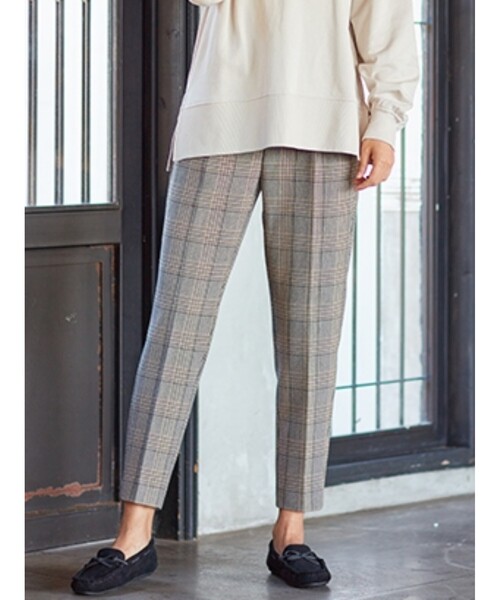 SHOO・LA・RUE(シューラルー)の「◆【SS-4L】裏起毛センタープレステーパードパンツ(その他パンツ・レディース・ピンク系/ブラック/ベージュ/グレー系その他2・01/04/03/10/05/02/06)」の8枚目の写真