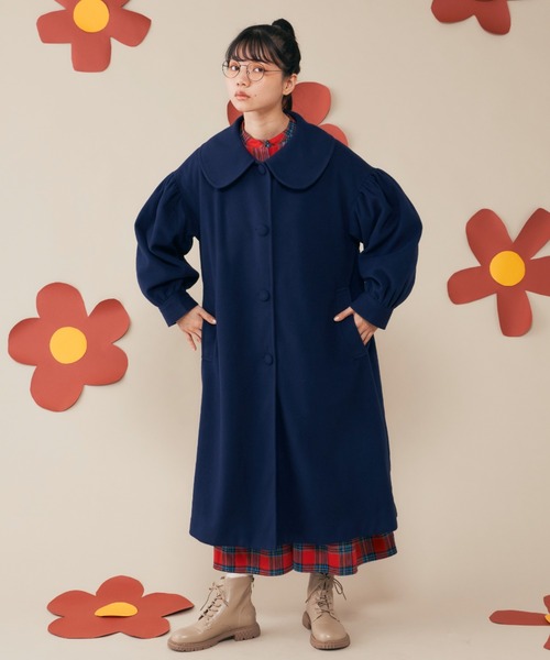 MERLOT（メルロー）の「大きな丸襟コート（その他アウター・レディース・レッド/ネイビー/グリーン・FREE）」の3枚目の写真