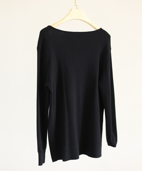 SAISON DE PAPILLON（セゾンドパピヨン）の「ディープスリットアシンメトリーネックニットプルオーバー（ニット/セーター・レディース・ベージュ/ブラック/ホワイト・L/M）」の8枚目の写真