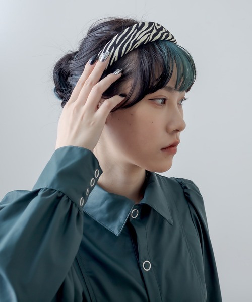 RASVOA(ラスボア)の「ゼブラパターンカチューシャ(カチューシャ・レディース・ブラック・FREE)」の8枚目の写真