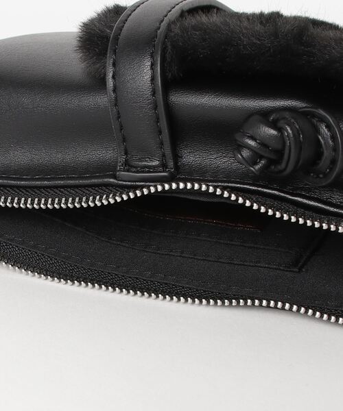 Per sist ence（パーシエンス）の「Per sist ence/パーシエンス　お財布機能付き PU×フェイクファー コンビネーションバッグ（ショルダーバッグ・レディース・ブラック/グレイッシュベージュ/イエロー・FREE）」の5枚目の写真