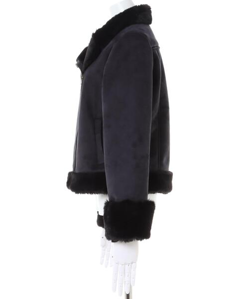 INGNI（イング）の「フェイクレザームートンライダース（ミリタリージャケット・レディース・ブラック/ベージュ/アイボリー/グレー×ピンク・M）」の6枚目の写真