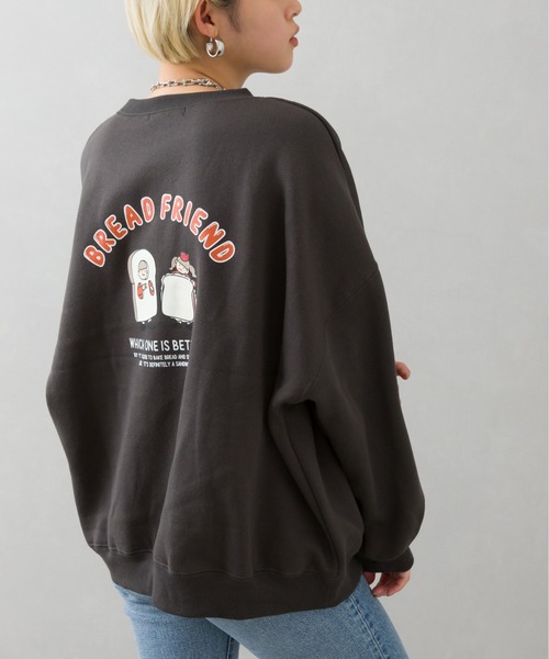 SpRay(スプレイ)の「裏起毛ブレッドフレンズスウェット(スウェット・レディース・ダークグリーン/ブルー/アイボリー/オートミール/スミクロ・FREE)」の2枚目の写真