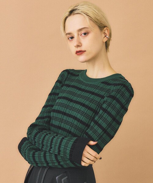 INella（イネラ）の「【INella(イネラ)】マルチボーダータックニット（ニット/セーター・レディース・ベージュ/ブラック/グリーン・FREE）」の3枚目の写真