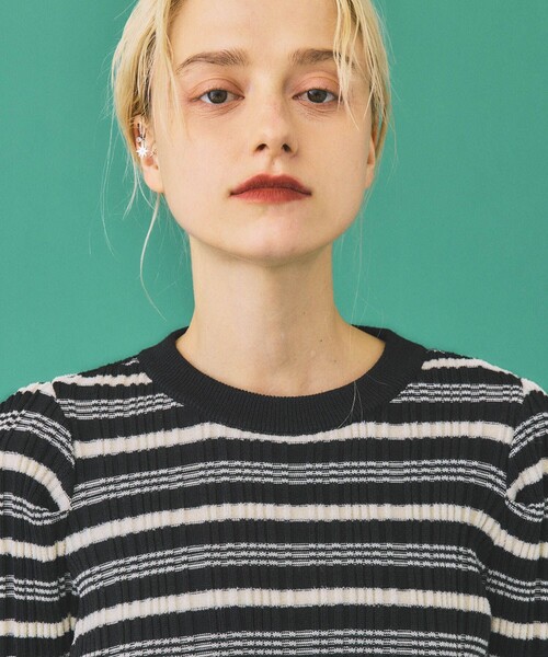 INella（イネラ）の「【INella(イネラ)】マルチボーダータックニット（ニット/セーター・レディース・ベージュ/ブラック/グリーン・FREE）」の9枚目の写真