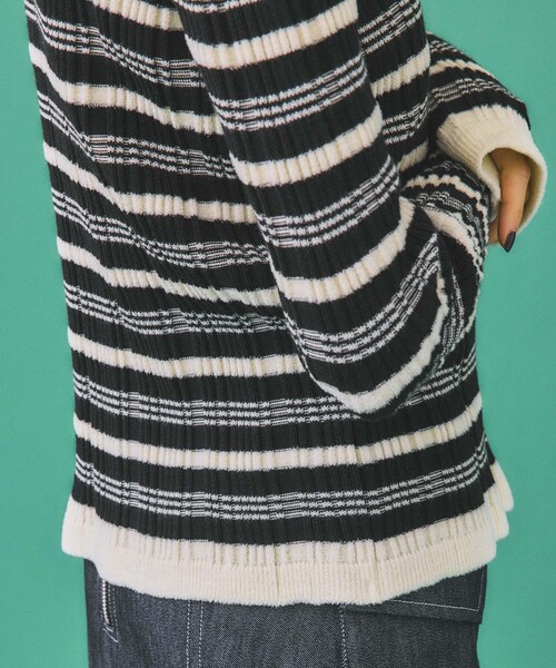 INella（イネラ）の「【INella(イネラ)】マルチボーダータックニット（ニット/セーター・レディース・ベージュ/ブラック/グリーン・FREE）」の13枚目の写真