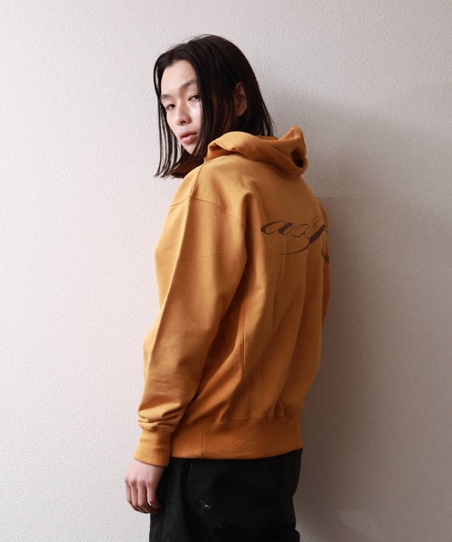 A DEGREE FAHRENHEIT(エーディグリーファーレンハイ)の「【ユニセックスアイテム】HWアート刺繍フーディ(パーカー・メンズ・ブラック/マスタード/オレンジ/ダークグレー/ラベンダー・MEDIUM/LARGE/FREE)」の9枚目の写真