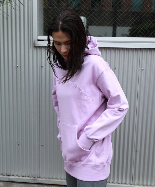 A DEGREE FAHRENHEIT(エーディグリーファーレンハイ)の「【ユニセックスアイテム】HWアート刺繍フーディ(パーカー・メンズ・ブラック/マスタード/オレンジ/ダークグレー/ラベンダー・MEDIUM/LARGE/FREE)」の16枚目の写真