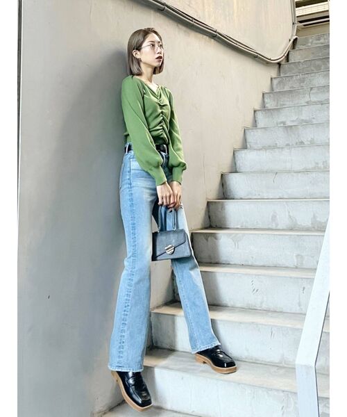 EMODA（エモダ）の「ギャザーパフニット（ニット/セーター・レディース・ホワイト/ブラック/グリーン/パープル・FREE）」の6枚目の写真