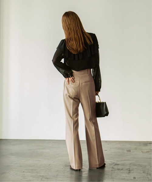 Noble（ノーブル）の「ハイウエストブーツカット◆（その他パンツ・レディース・ホワイト/ベージュ・36/38/40）」の3枚目の写真