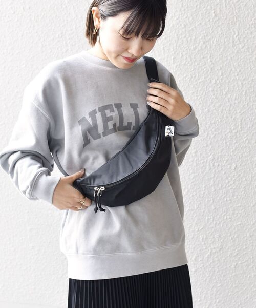 SHIPS(シップス)の「Drifter:ウエストバッグ◇(ボディバッグ/ウエストポーチ・レディース・ブラック/ベージュ・ONE SIZE)」の12枚目の写真