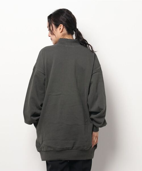 RODEO CROWNS WIDE BOWL（ロデオクラウンズワイドボウル）の「【WEB限定】ボトルネックエンブロイダリースウェットWL（スウェット・レディース・ベージュ/アイボリー/ライトブラック・FREE）」の5枚目の写真