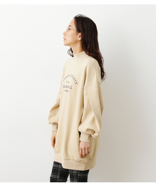 RODEO CROWNS WIDE BOWL（ロデオクラウンズワイドボウル）の「【WEB限定】ボトルネックエンブロイダリースウェットWL（スウェット・レディース・ベージュ/アイボリー/ライトブラック・FREE）」の6枚目の写真