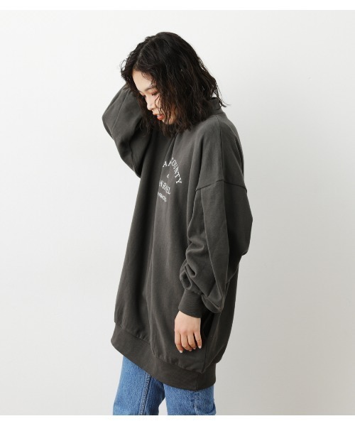 RODEO CROWNS WIDE BOWL（ロデオクラウンズワイドボウル）の「【WEB限定】ボトルネックエンブロイダリースウェットWL（スウェット・レディース・ベージュ/アイボリー/ライトブラック・FREE）」の16枚目の写真