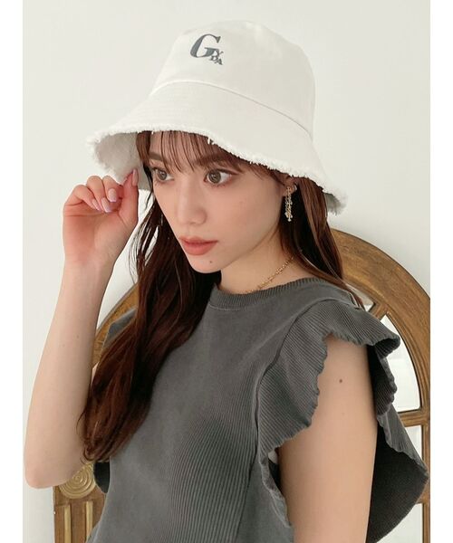 GYDA(ジェイダ)の「GYDA裾フリンジバケットハット(ハット・レディース・オフホワイト/ベージュ・FREE)」の4枚目の写真