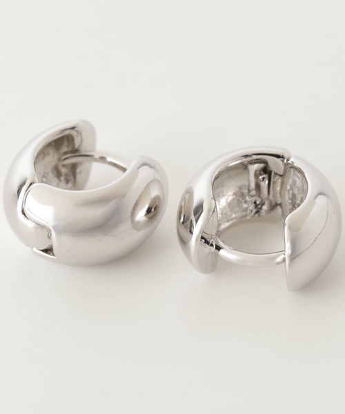 URBAN RESEARCH ROSSO WOMEN（アーバンリサーチ　ロッソ）の「ミニピアス（ピアス（両耳用）・レディース・シルバー/ゴールド・-）」の6枚目の写真