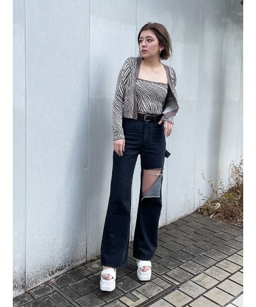 ENVYM（アンビー）の「ダメージペインターＰＴ（デニムパンツ・レディース・ブラック/ブルー・M/S）」の13枚目の写真