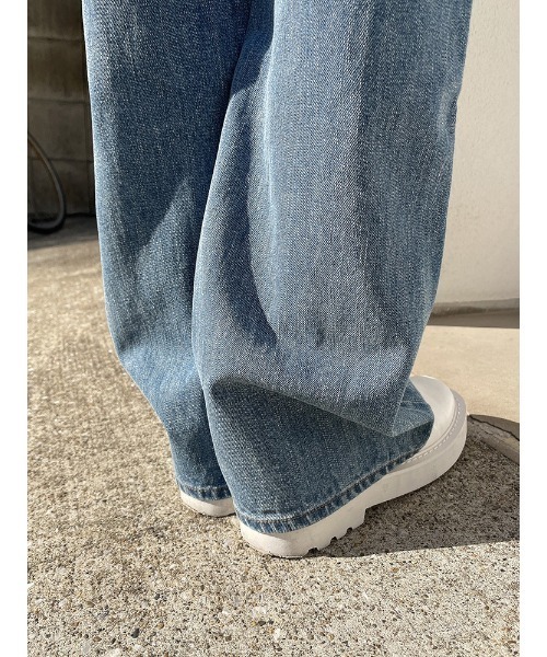 ENVYM（アンビー）の「ダメージペインターＰＴ（デニムパンツ・レディース・ブラック/ブルー・M/S）」の22枚目の写真