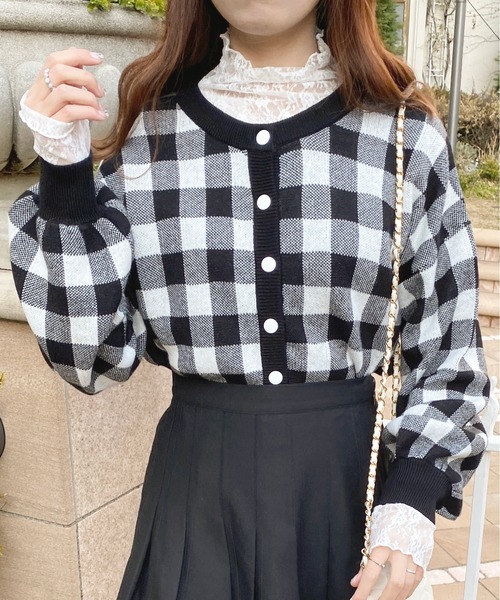 apres jour（アプレジュール）の「レースインナー【ZOZOTOWN限定アイテム】（Tシャツ/カットソー・レディース・ブラック/オフホワイト/ピンク・X-LARGE/フリー）」の8枚目の写真