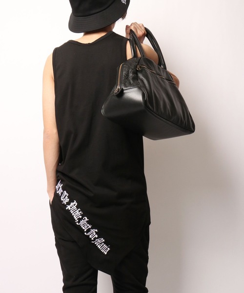 ByTheR(バイザアール)の「BYTHER 韓国ブランド 刺繍イレギュラーヘムタンクトップ(タンクトップ・メンズ・ブラック/ホワイト・FREE)」の1枚目の写真