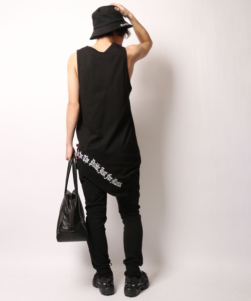 ByTheR(バイザアール)の「BYTHER 韓国ブランド 刺繍イレギュラーヘムタンクトップ(タンクトップ・メンズ・ブラック/ホワイト・FREE)」の15枚目の写真