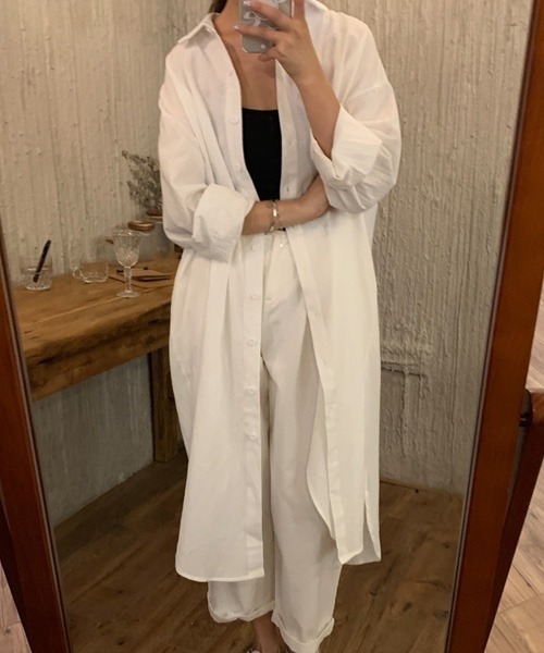 Chaco closet（チャコ クローゼット）の「レギュラーカラーサイドスリットデザインロングシャツワンピース/シャウター（シャツワンピース・レディース・ホワイト/ブラック/ベージュ/ブラウン/カーキ/ピンク/ブルー・FREE）」の10枚目の写真