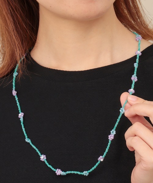 チチカカ(チチカカ)の「フロルビーズネックレス(ネックレス・レディース・ブルー/ブラウン・FREE)」の2枚目の写真