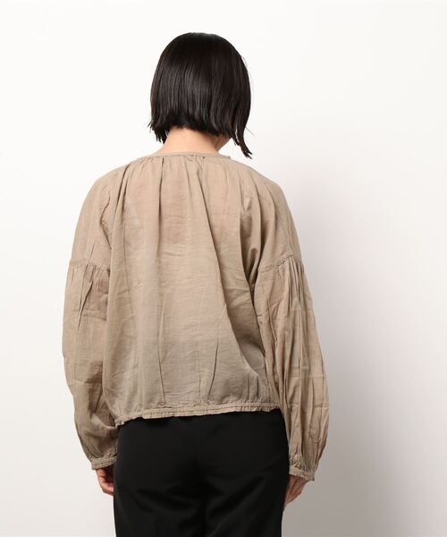 Samansa Mos2 blue（サマンサモスモスブルー）の「ボイルブラウス（シャツ/ブラウス・レディース・イエロー/ネイビー/ブラック/ベージュ・ﾌﾘ-）」の9枚目の写真