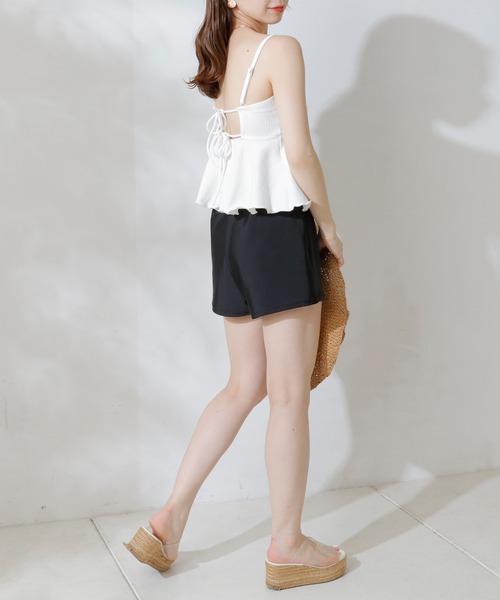 Chico（チコ）の「【水着】ねじりペプラム水着3点セット（水着・レディース・ホワイト/ホワイト系その他2/ブラック系その他2/ブルー・FREE）」の21枚目の写真