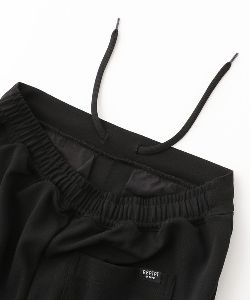 repipi armario（レピピ アルマリオ）の「カットジョーゼットフレアパンツ（その他パンツ・キッズ・ブラック/グリーン・SMALL/MEDIUM/LARGE）」の14枚目の写真