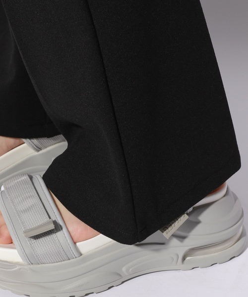 repipi armario（レピピ アルマリオ）の「カットジョーゼットフレアパンツ（その他パンツ・キッズ・ブラック/グリーン・SMALL/MEDIUM/LARGE）」の10枚目の写真