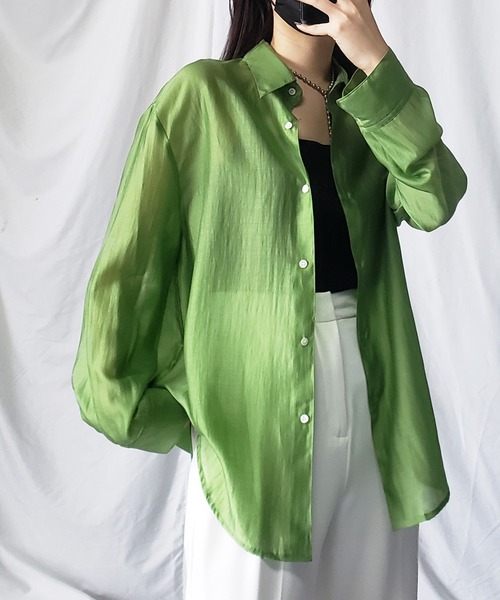 me+em select（ミームセレクト）の「【5色展開】シアーグロスヴィンテージサテンオーバーシャツ（シャツ/ブラウス・レディース・ホワイト/ブラック/パープル/グリーン/ワインレッド・FREE）」の20枚目の写真