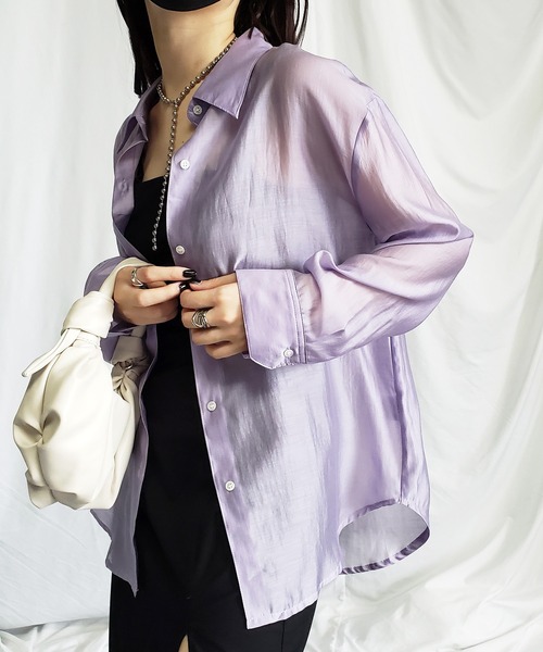 me+em select（ミームセレクト）の「【5色展開】シアーグロスヴィンテージサテンオーバーシャツ（シャツ/ブラウス・レディース・ホワイト/ブラック/パープル/グリーン/ワインレッド・FREE）」の7枚目の写真